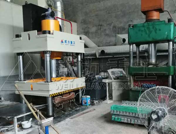 U型水渠模壓成型液壓機(jī)